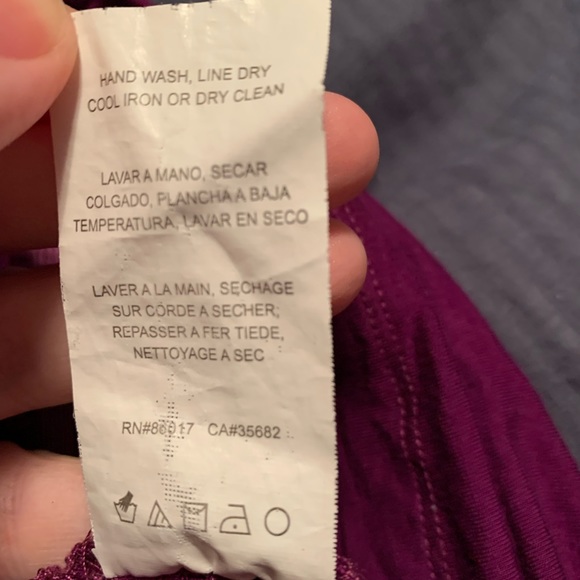 Bebe small short sleeve with lace up back purple - Picture 3 of 4